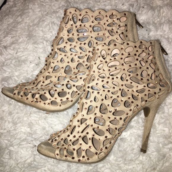 ✨Sparkle Bootie Heels✨ - Picture 1 of 3